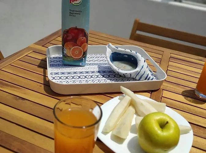 Traditional Luxury House Апартаменты Калитиес