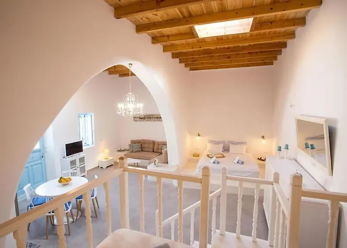Traditional Luxury House Апартаменты