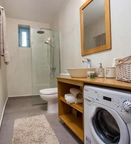 Traditional Luxury House *