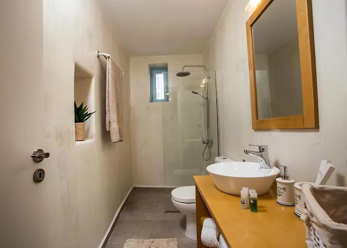 Traditional Luxury House Kalithies