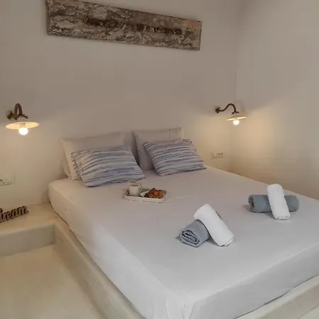 Apartment Traditional Luxury House